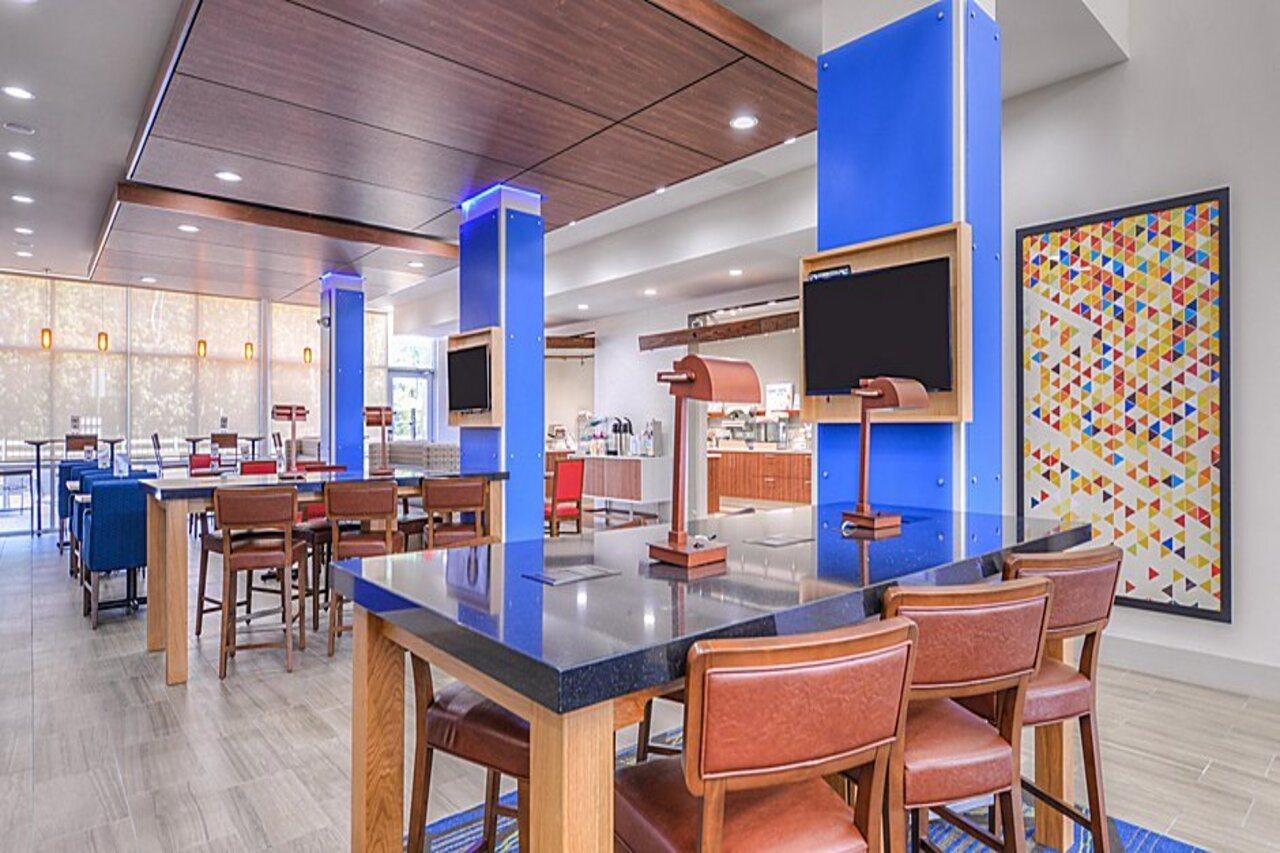 Holiday Inn Express - Bethlehem By Ihg Уиндер Экстерьер фото